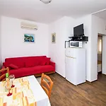 Danica Apartment *