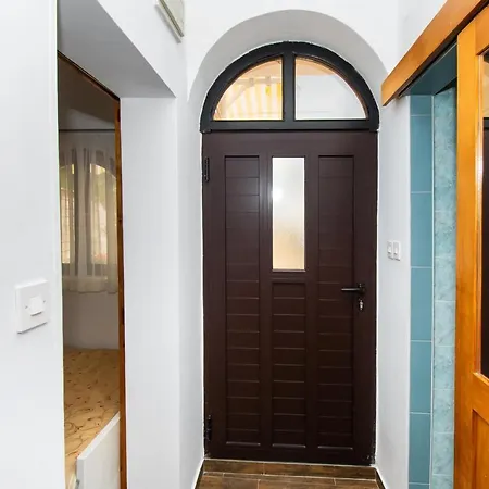 Danica Apartment Murter