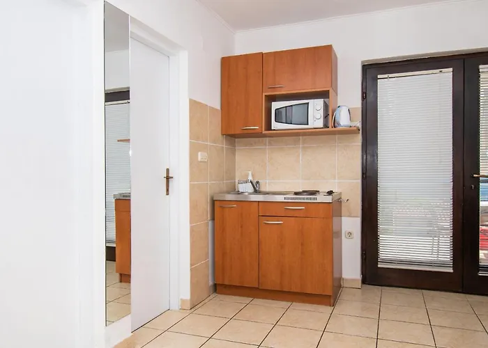 Danica Apartamento Murter